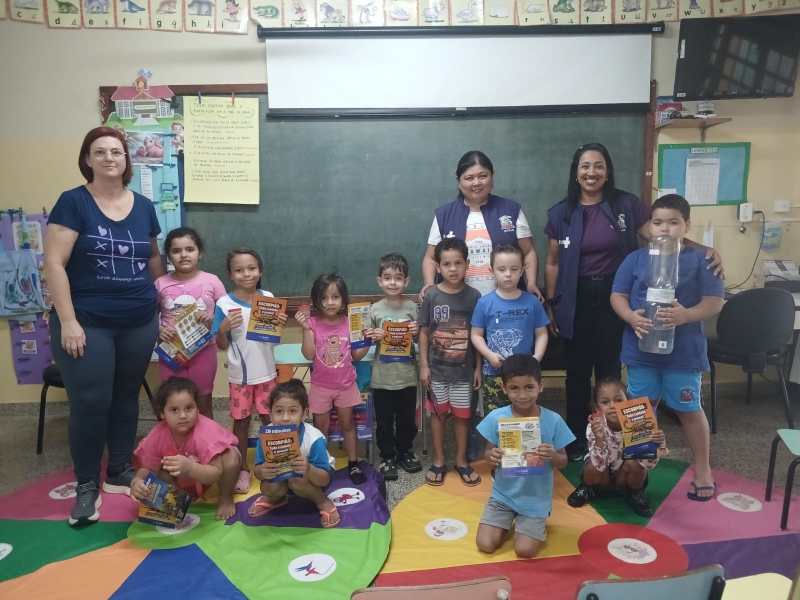 Noticia saude---agentes-fazem-atividade-educativa-com-alunos-da-emei-copo-de-leite-no